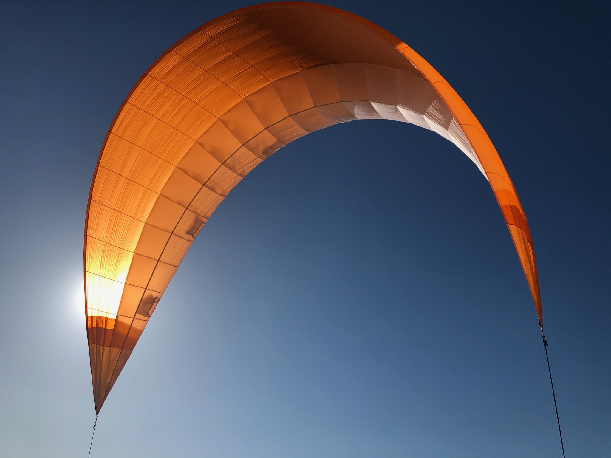 40m² LibertyKite® self-stabilising traction wing launched and towing